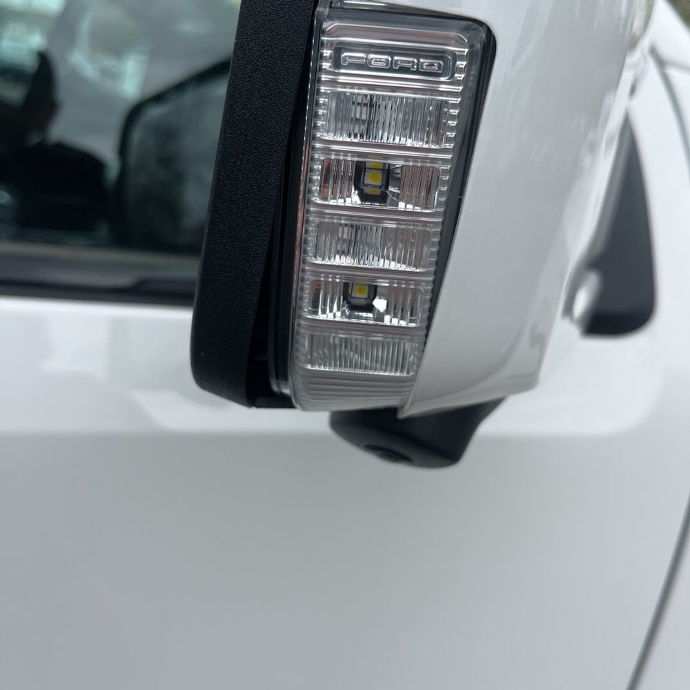 2023 Ford F-150 Lightning Platinum