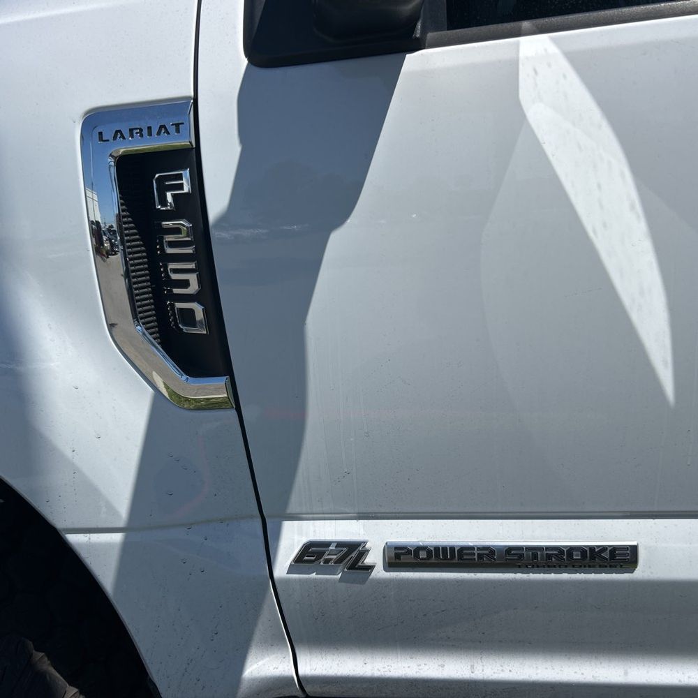 2017 Ford F-250 Super Duty Lariat