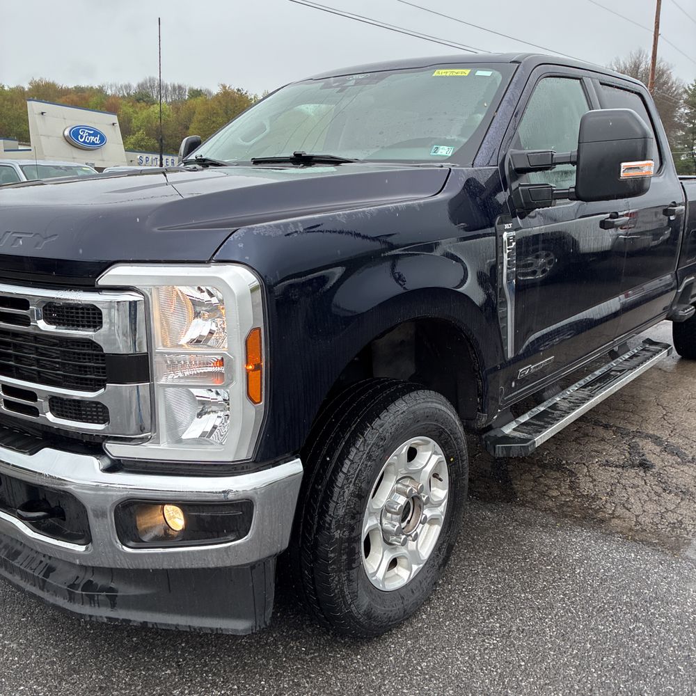 2025 Ford F-250 Super Duty XLT