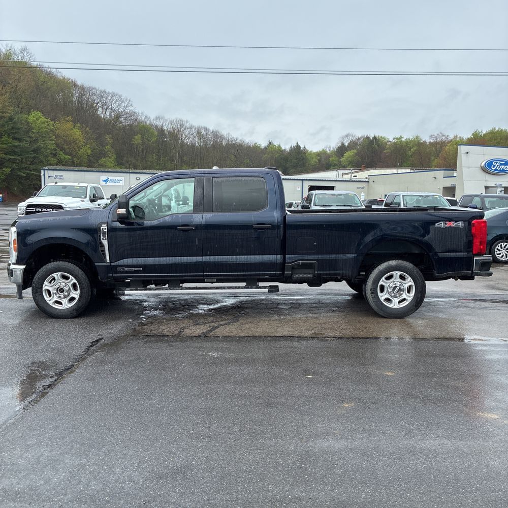 2025 Ford F-250 Super Duty XLT