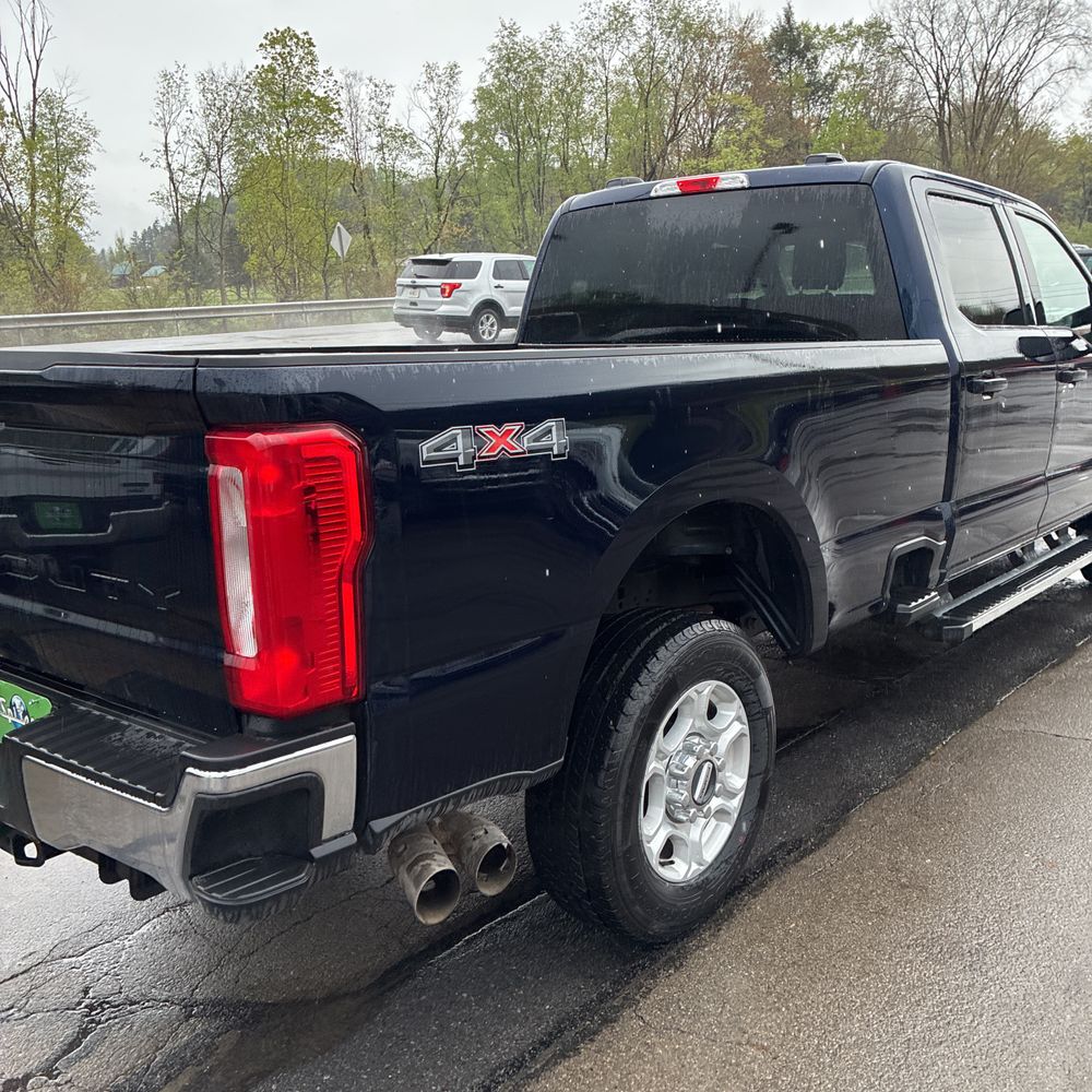 2025 Ford F-250 Super Duty XLT