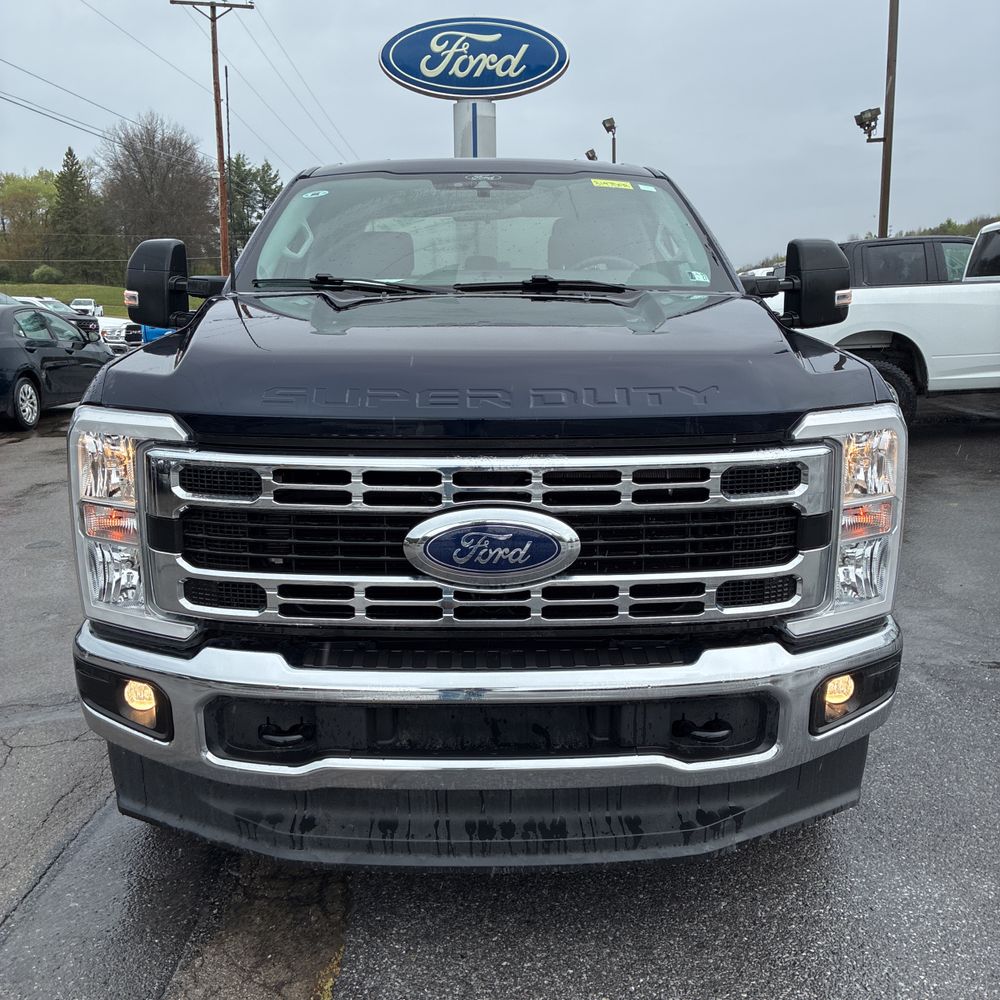 2025 Ford F-250 Super Duty XLT