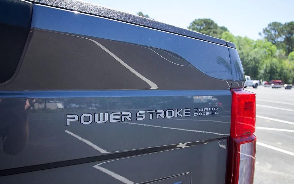 2022 Ford F-250 Super Duty Lariat Roush Edition