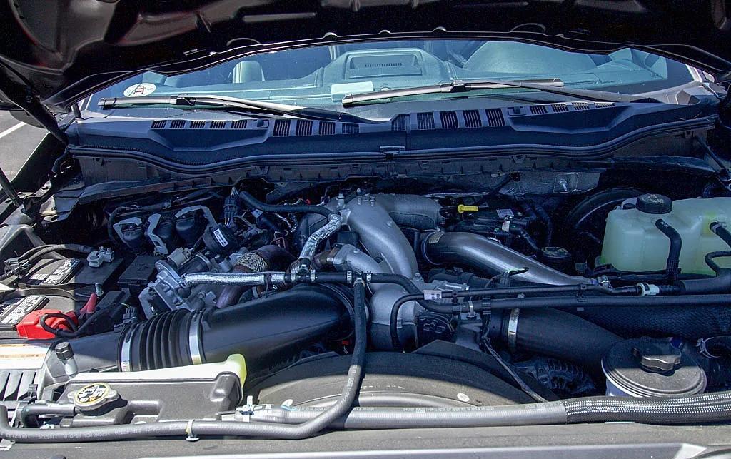 2022 Ford F-250 Super Duty Lariat Roush Edition