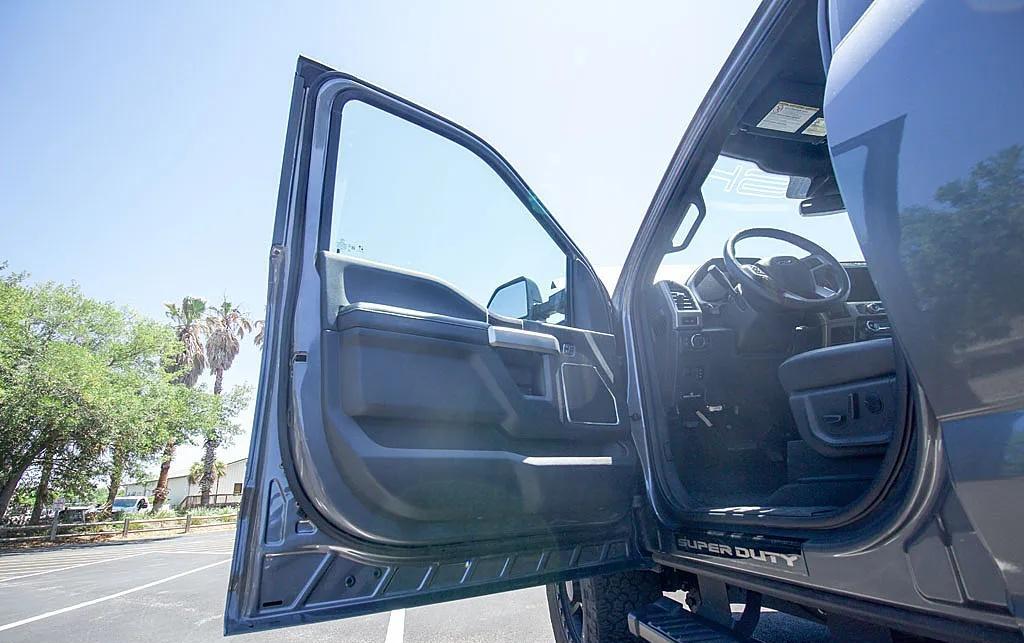 2022 Ford F-250 Super Duty Lariat Roush Edition