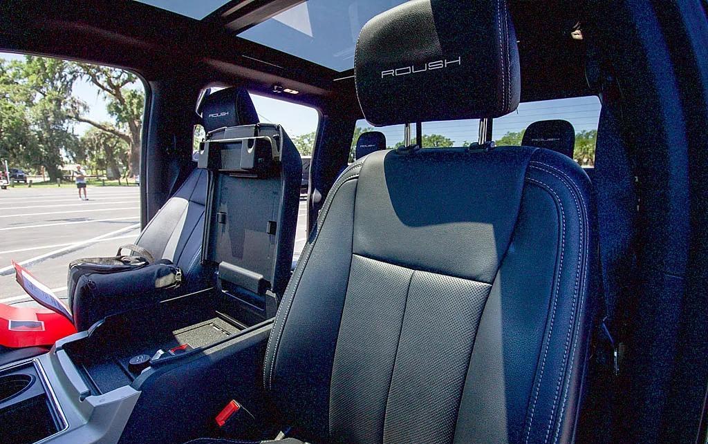 2022 Ford F-250 Super Duty Lariat Roush Edition