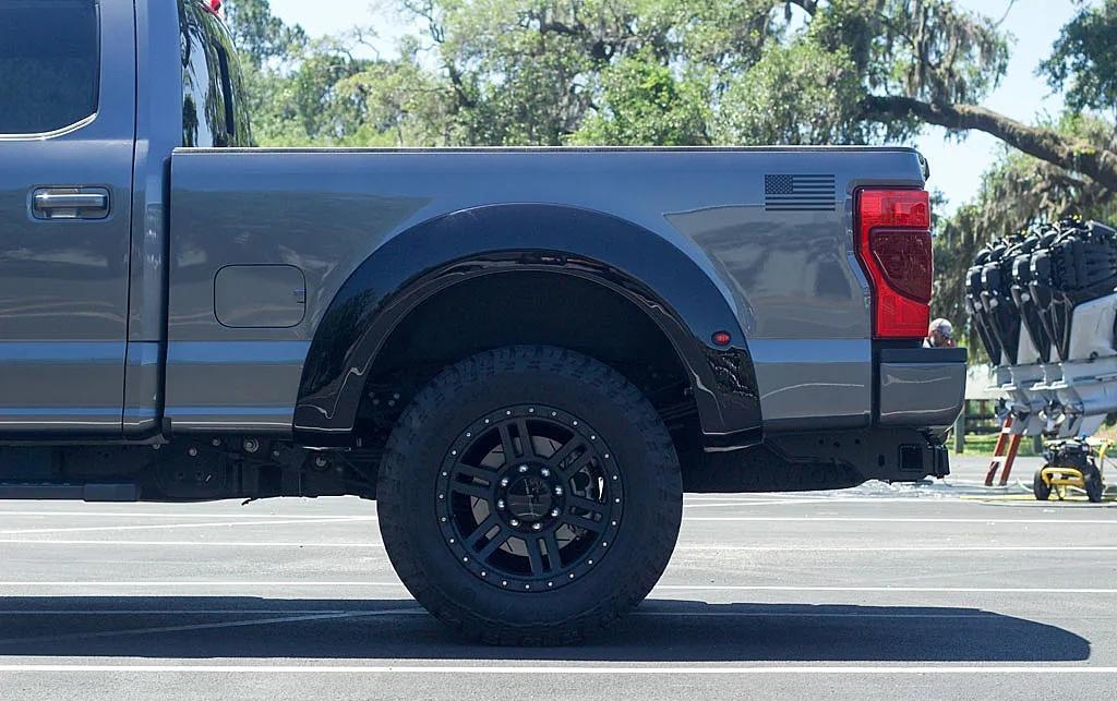 2022 Ford F-250 Super Duty Lariat Roush Edition