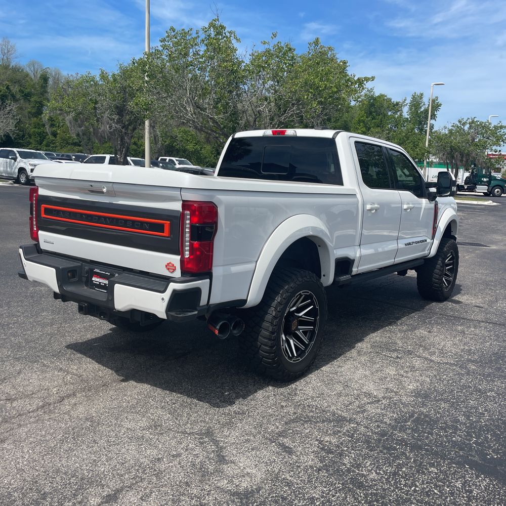 2023 Ford F-250 Super Duty Lariat