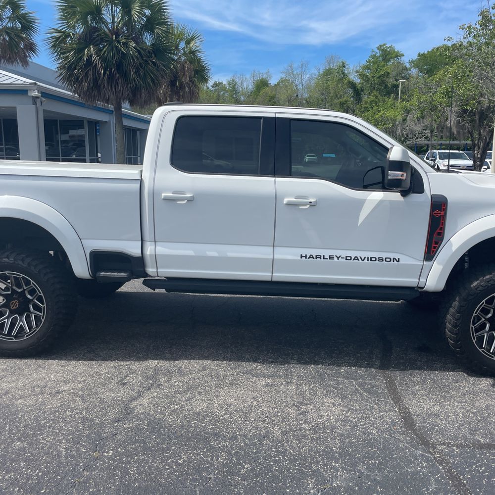 2023 Ford F-250 Super Duty Lariat