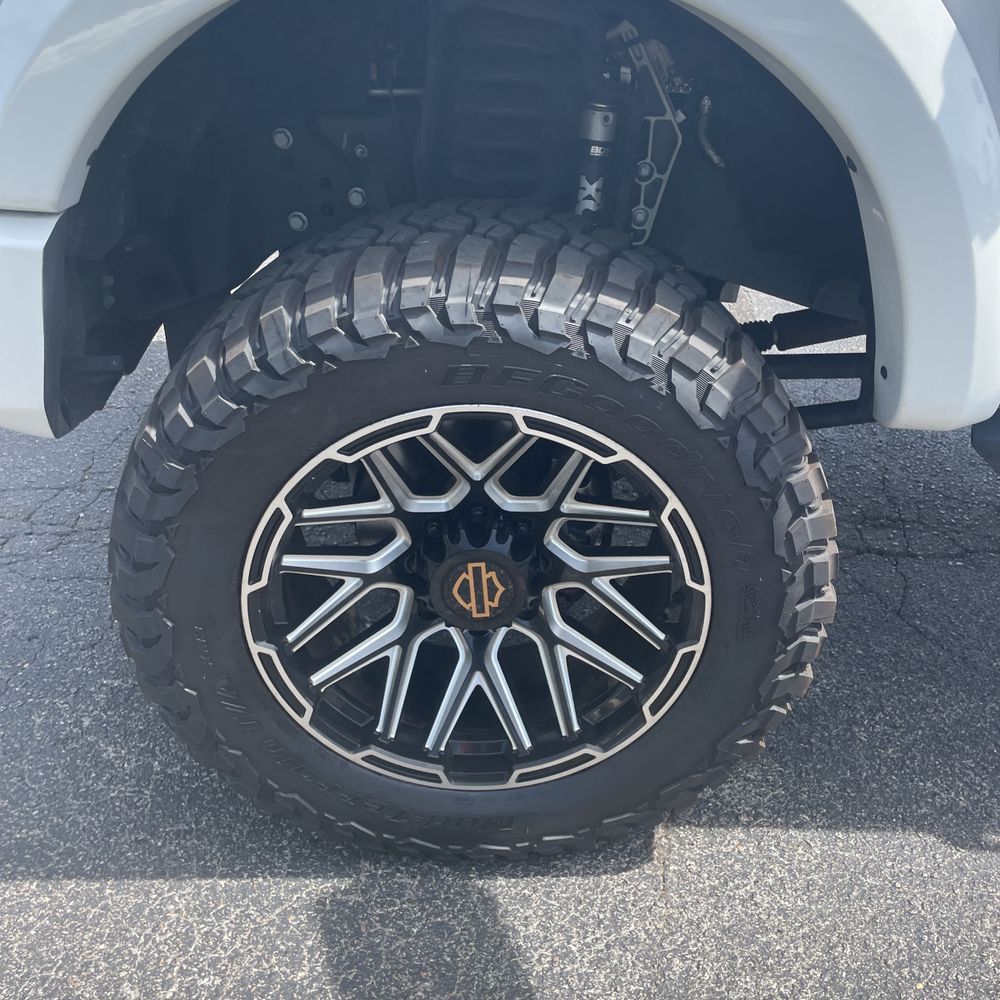 2023 Ford F-250 Super Duty Lariat