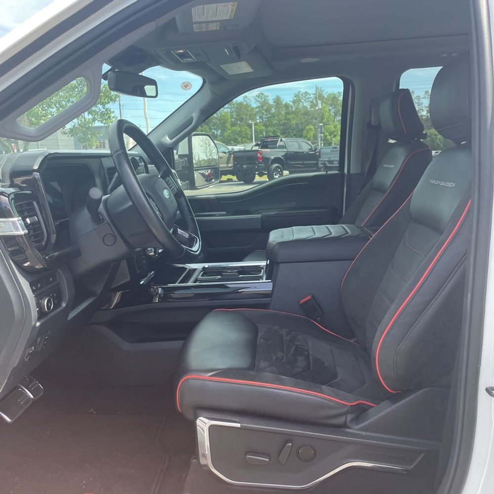 2023 Ford F-250 Super Duty Lariat