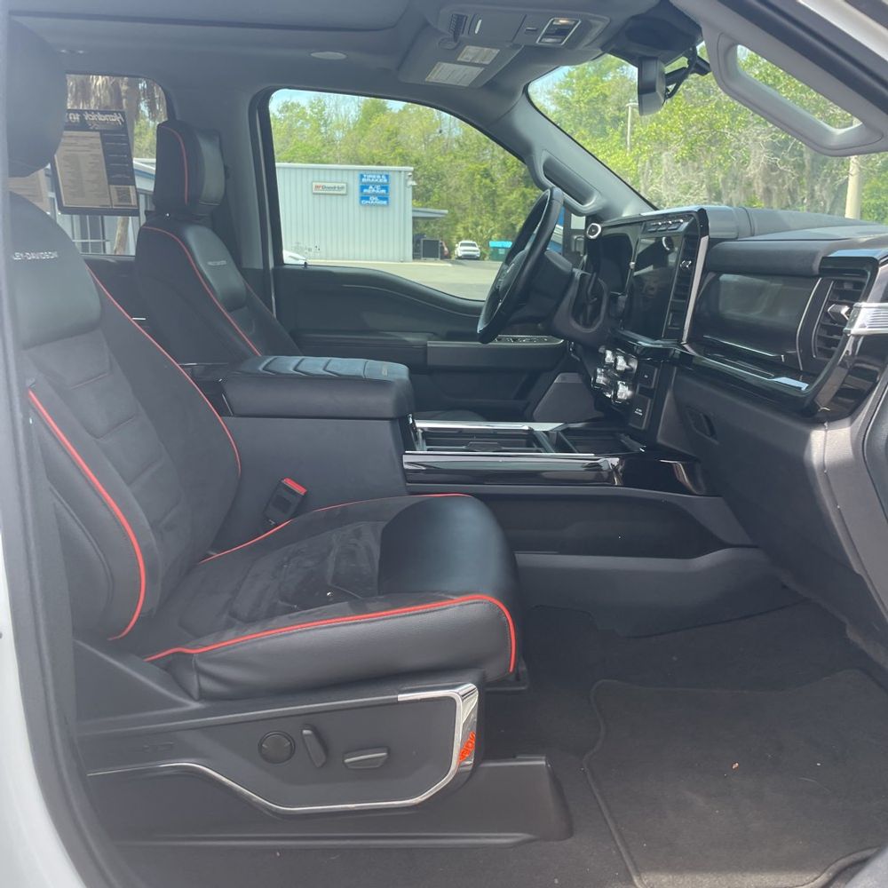 2023 Ford F-250 Super Duty Lariat
