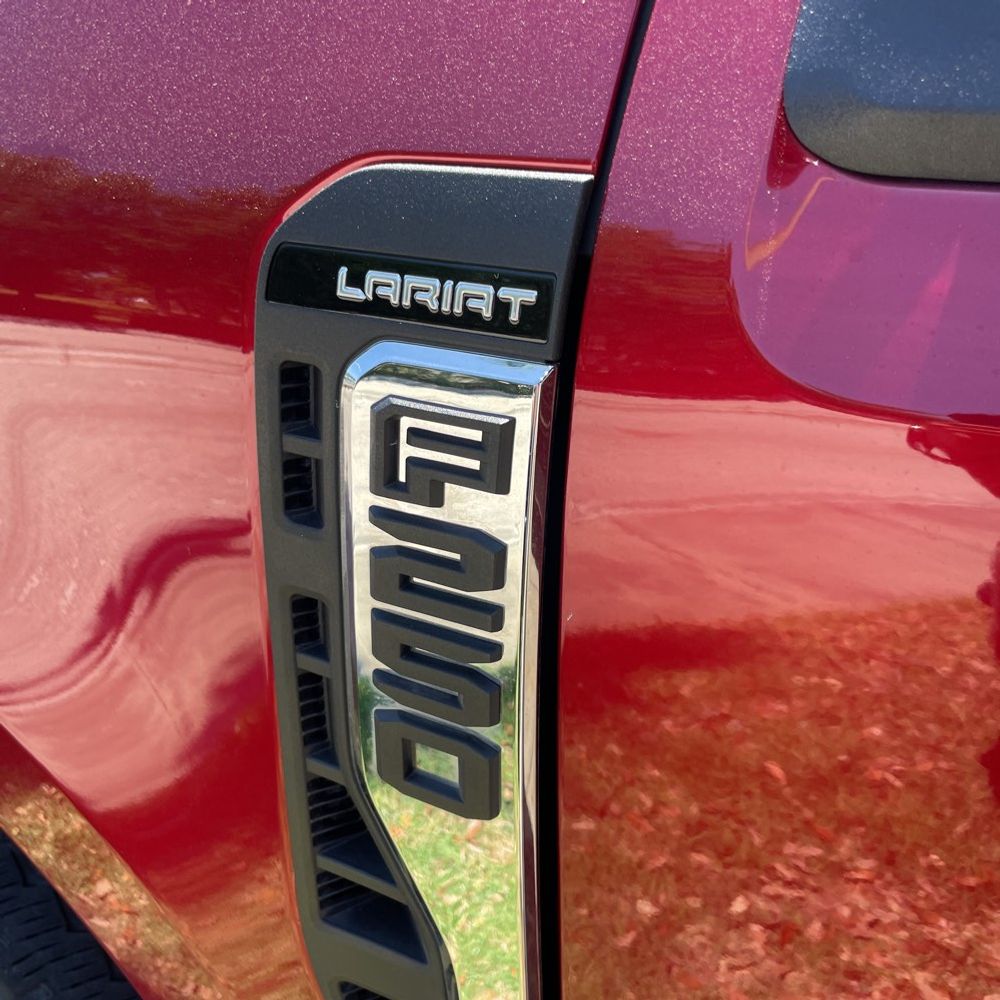 2025 Ford F-250 Super Duty Lariat