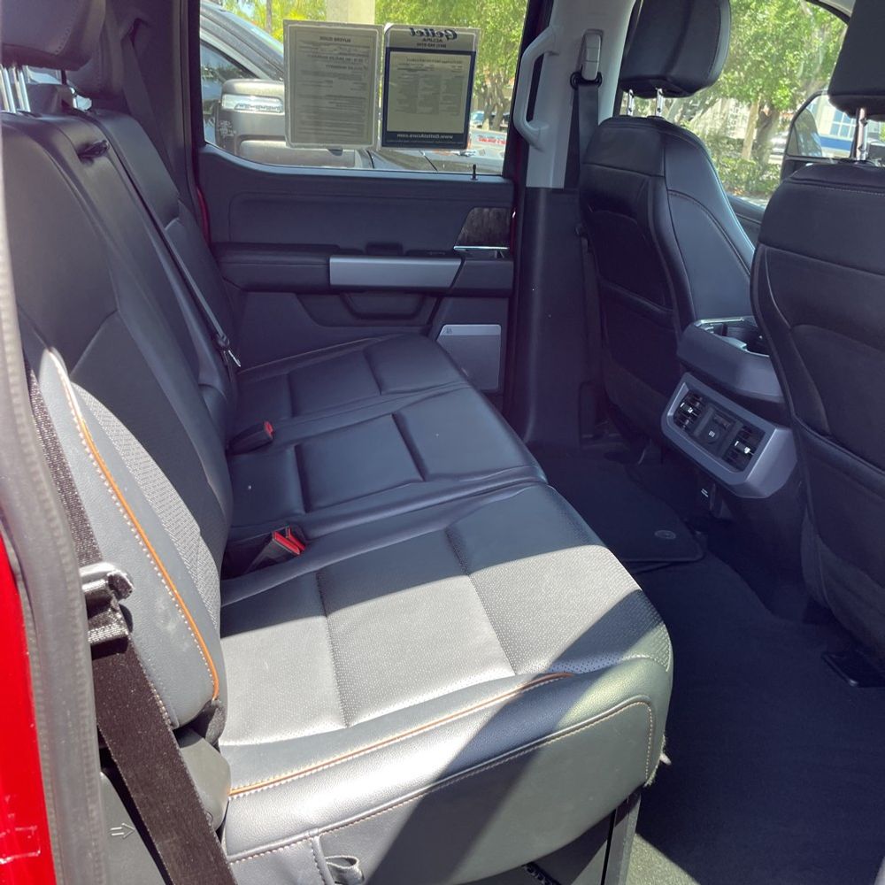 2025 Ford F-250 Super Duty Lariat