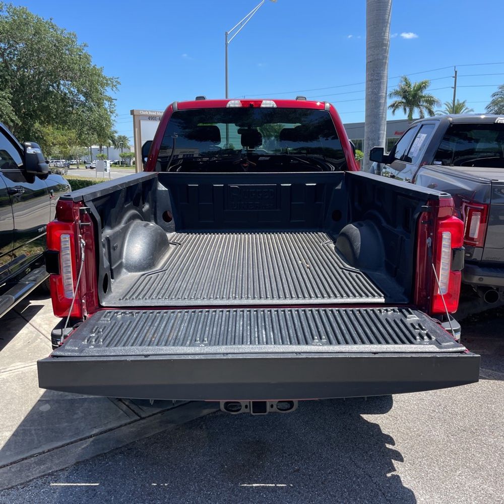 2025 Ford F-250 Super Duty Lariat
