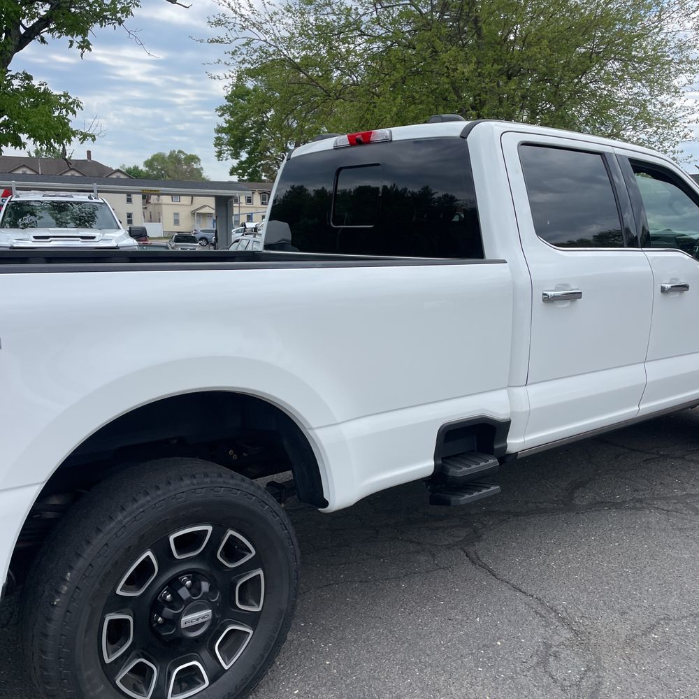 2023 Ford F-350 Super Duty Platinum