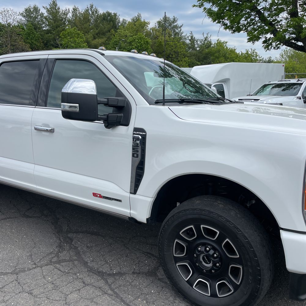 2023 Ford F-350 Super Duty Platinum