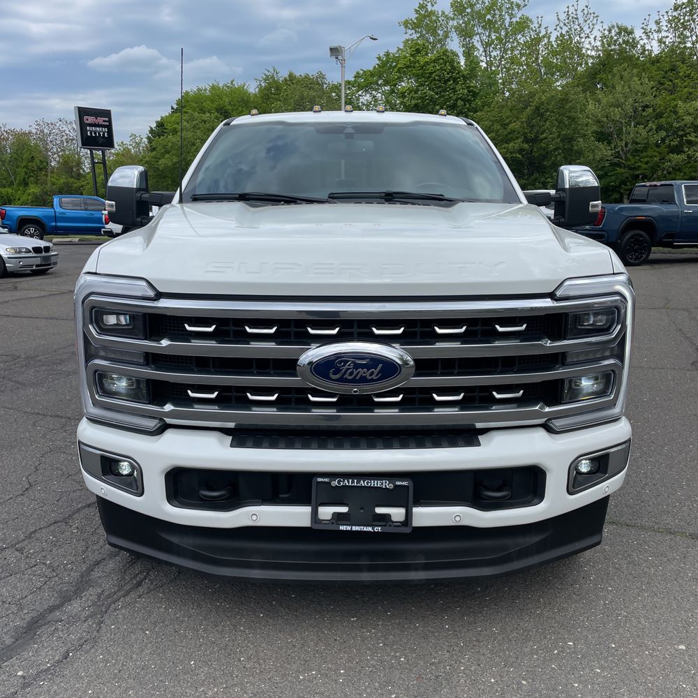 2023 Ford F-350 Super Duty Platinum