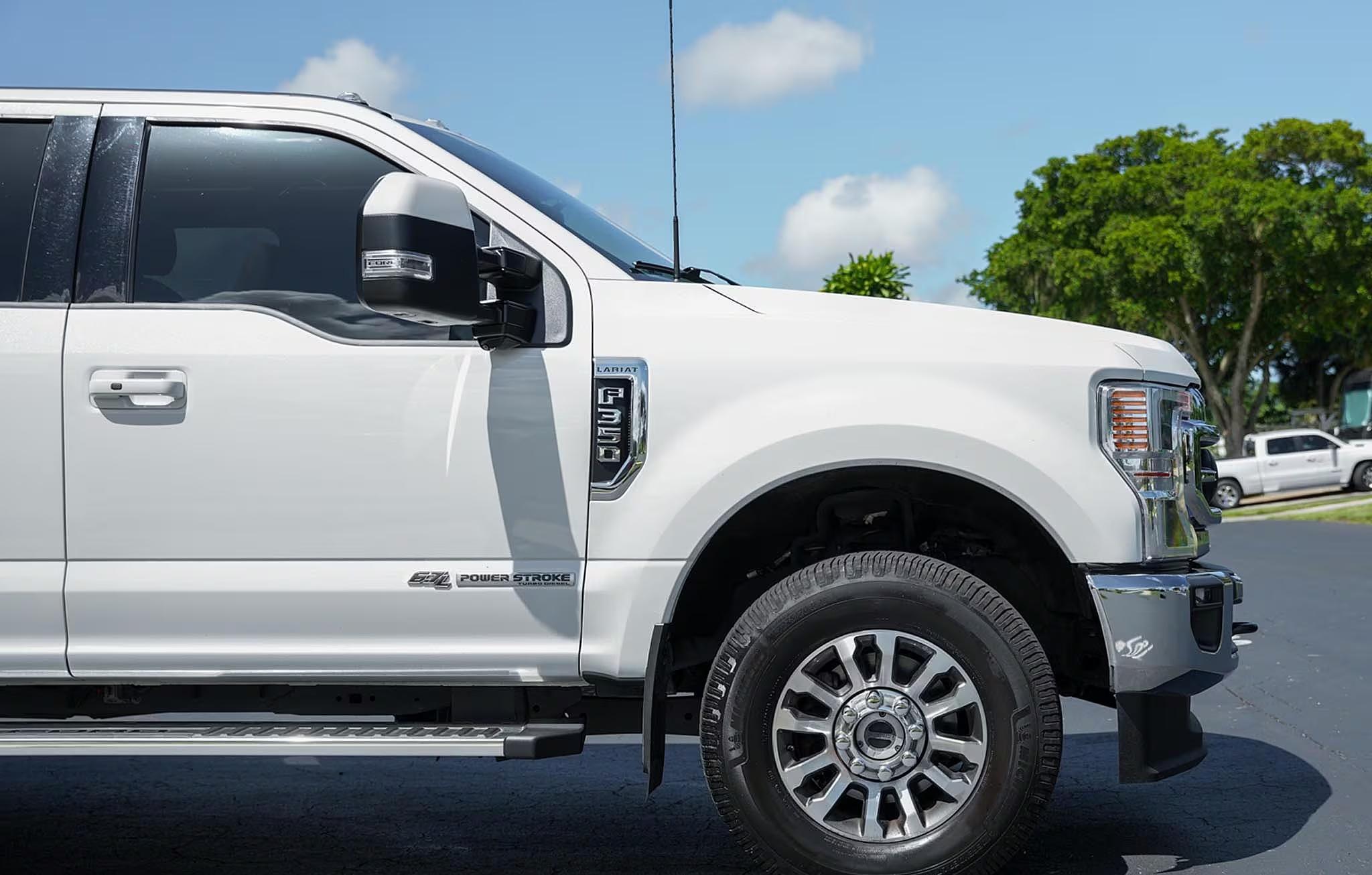 2022 Ford F-350 Lariat