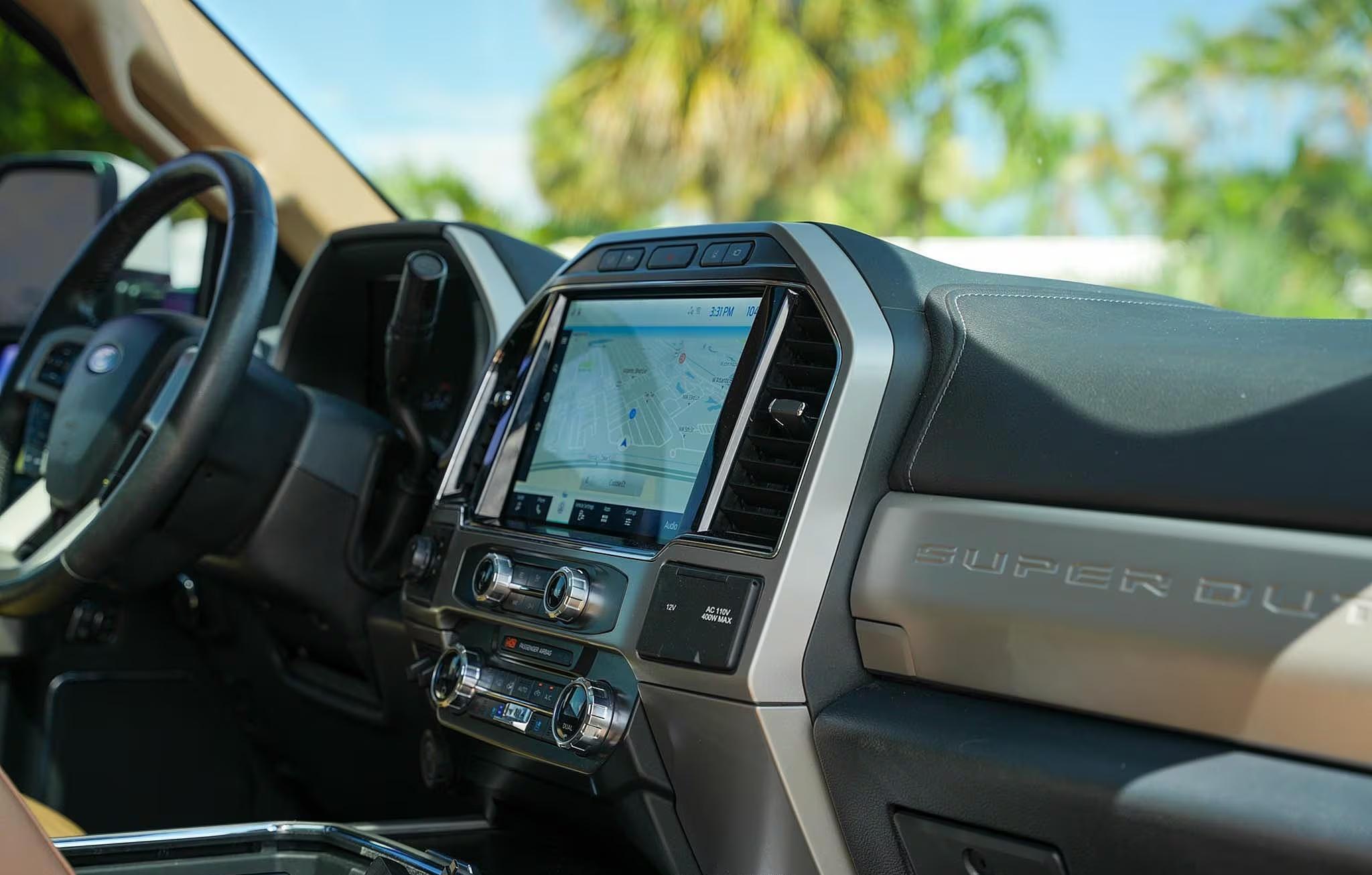 2022 Ford F-350 Lariat