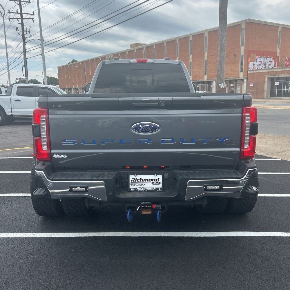 2024 Ford F-450 Super Duty Lariat