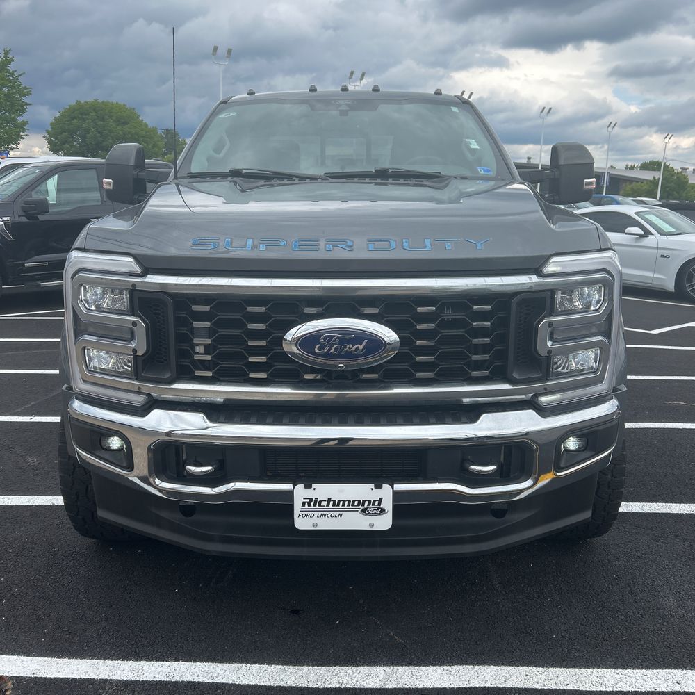 2024 Ford F-450 Super Duty Lariat
