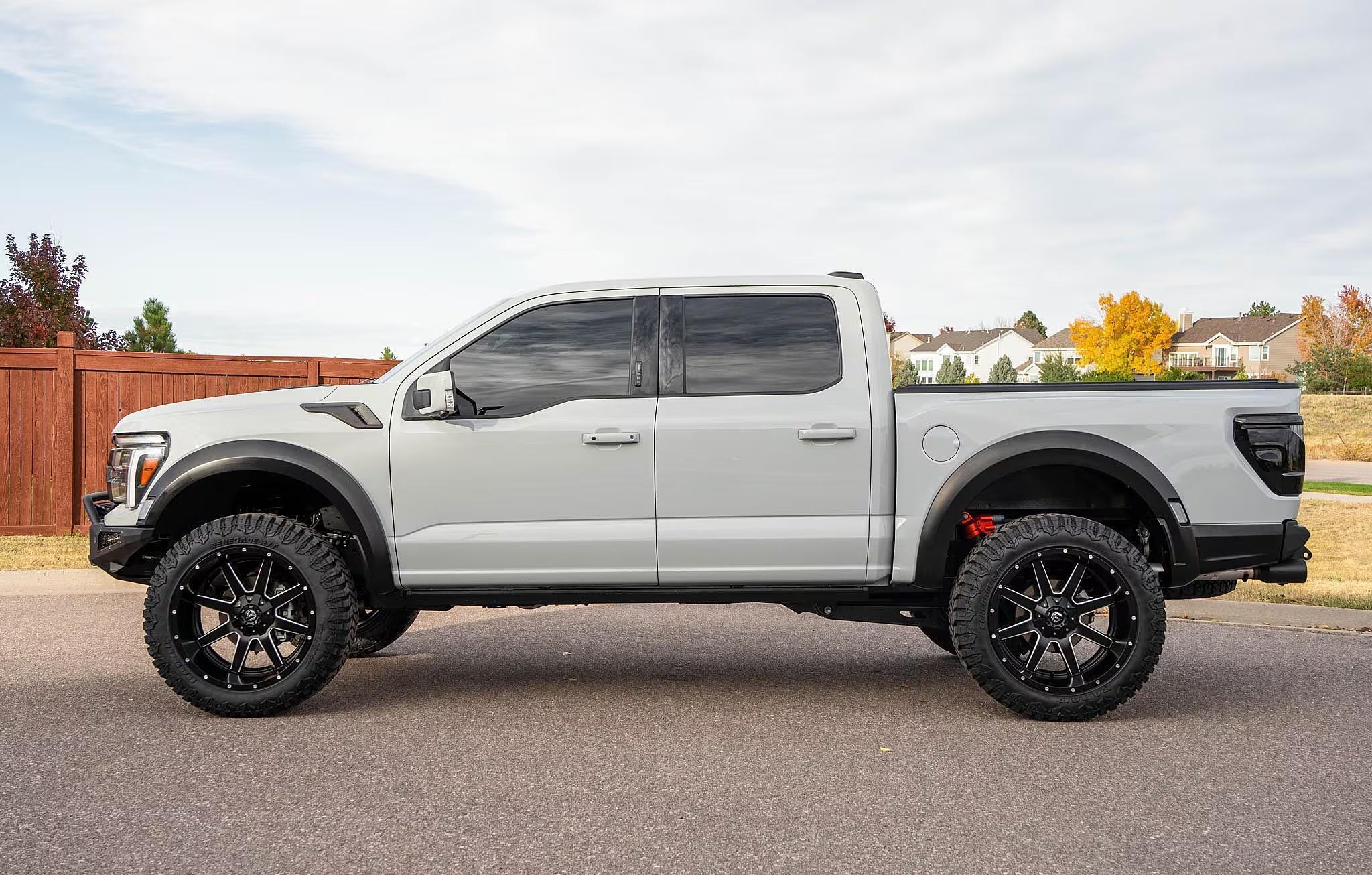 2024 Ford F-150 Raptor SuperCrew