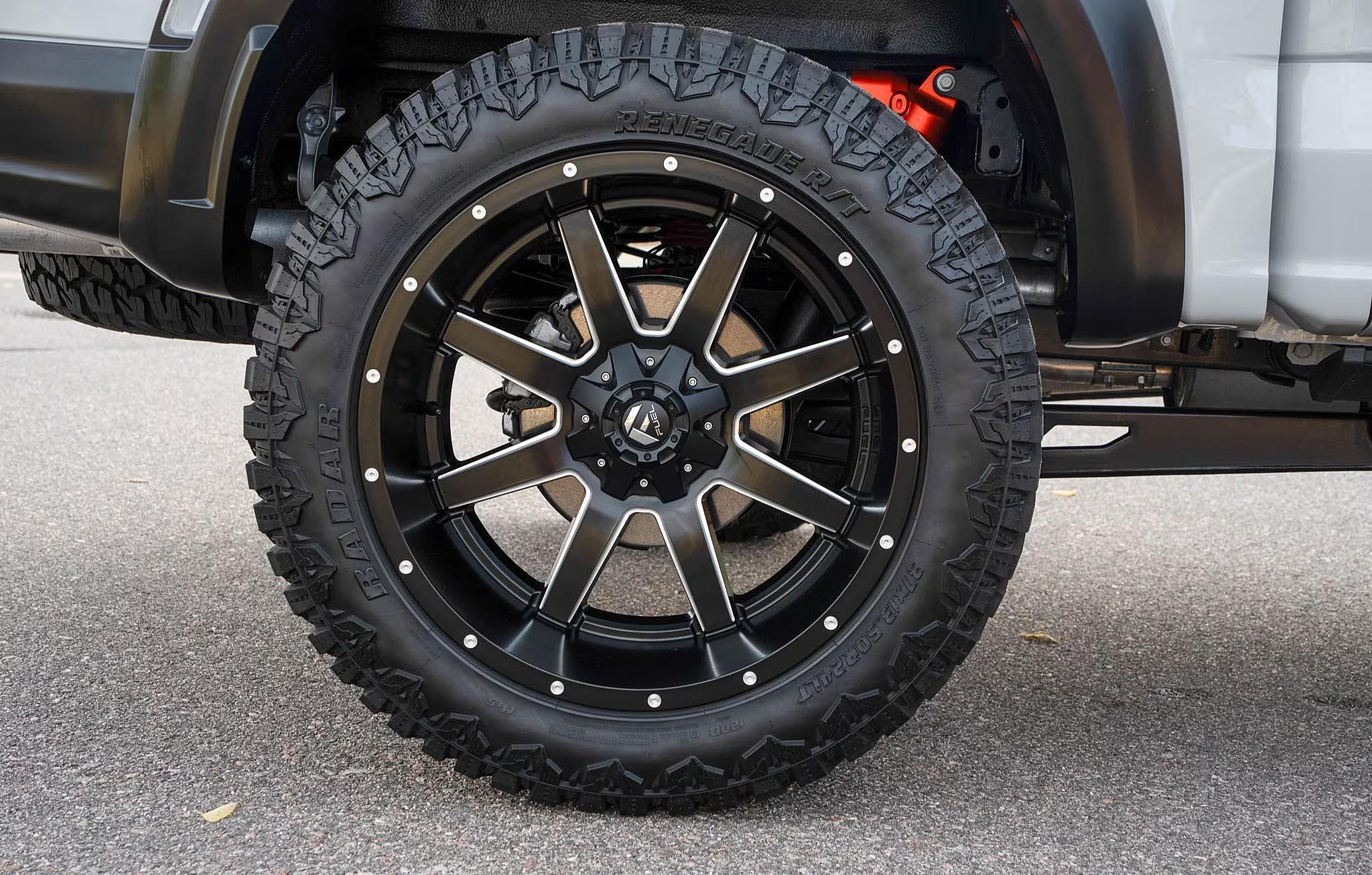 2024 Ford F-150 Raptor SuperCrew