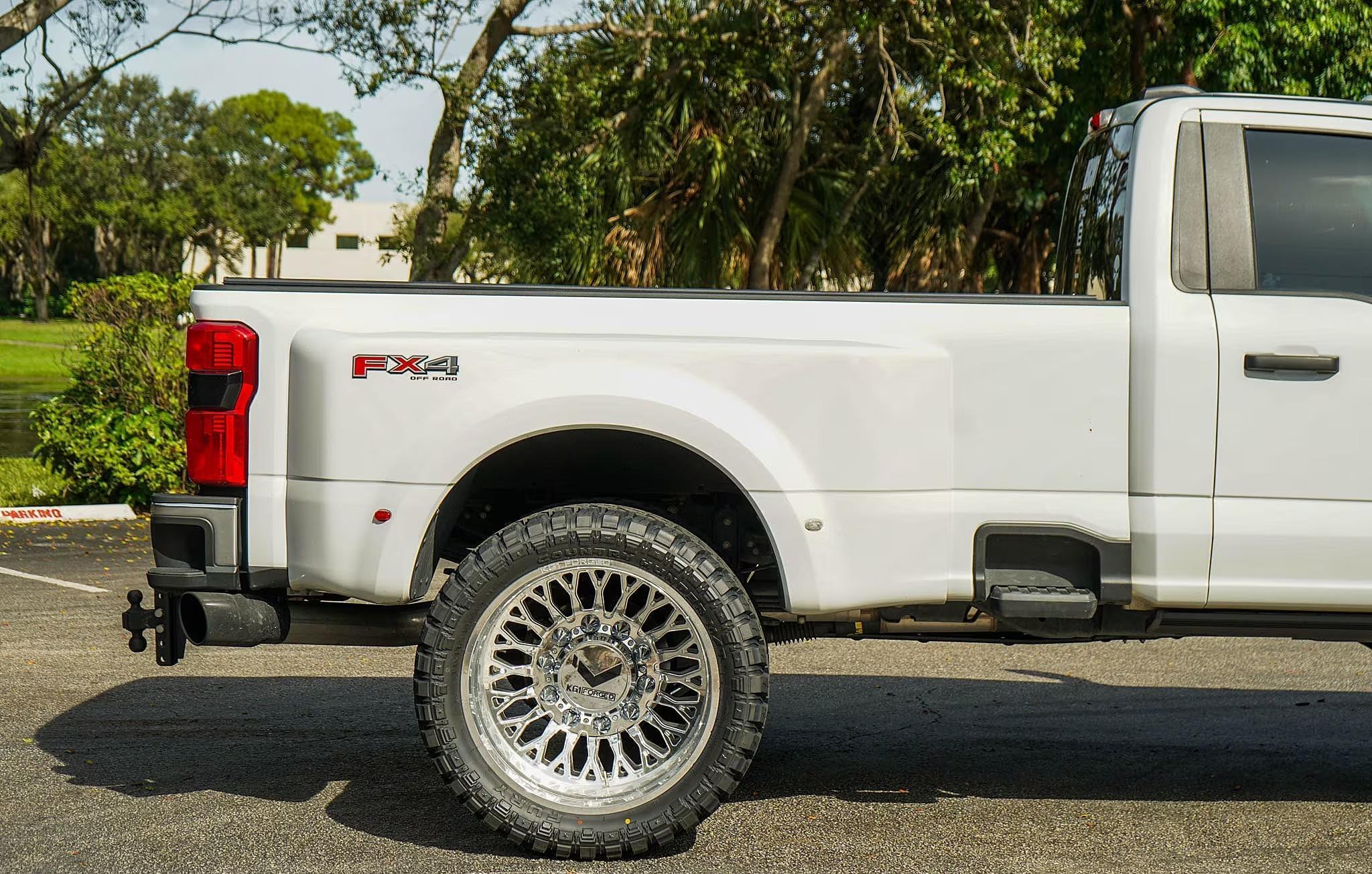 2024 Ford F-450 Super Duty XLT
