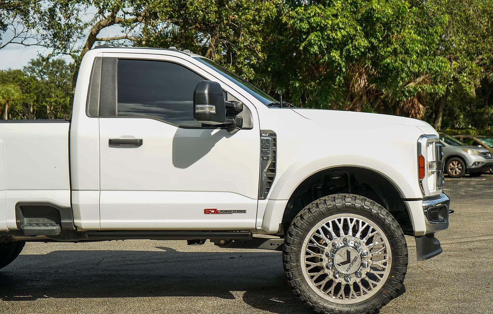 2024 Ford F-450 Super Duty XLT