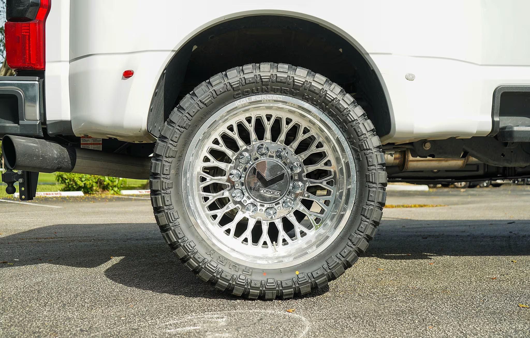 2024 Ford F-450 Super Duty XLT