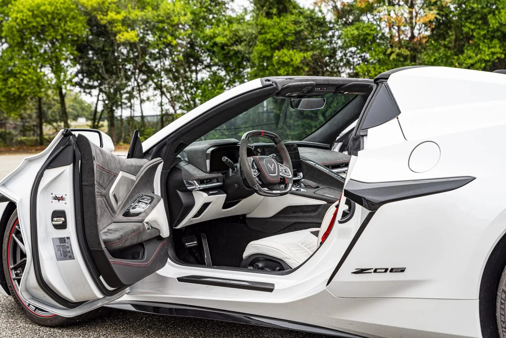 2023 Chevrolet Corvette Z06 70th Anniversary Edition Convertible