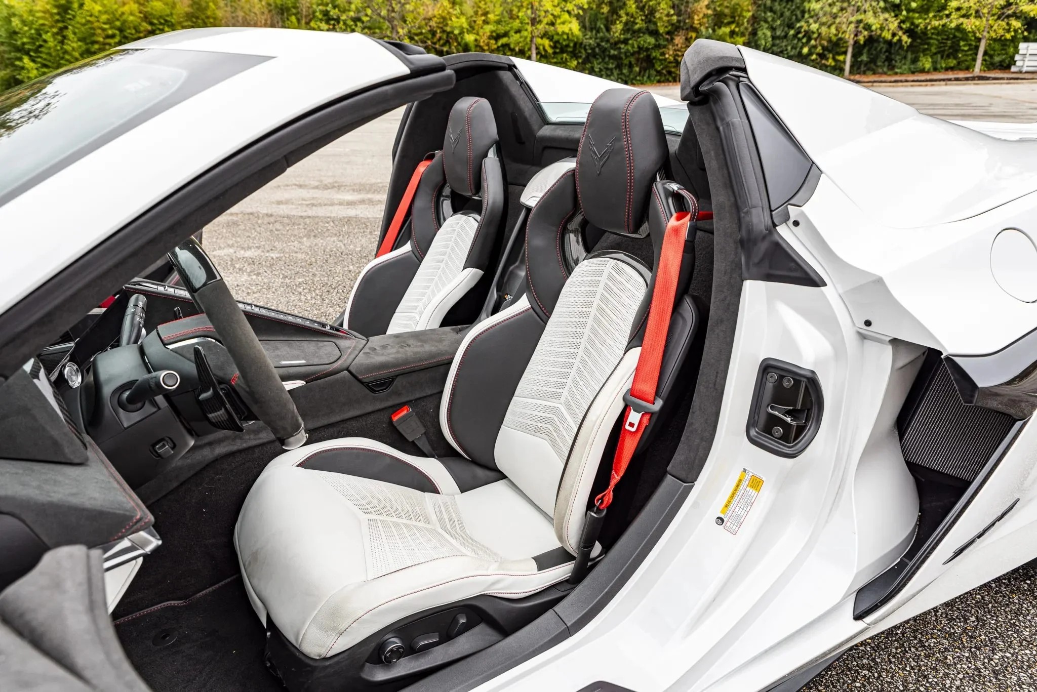 2023 Chevrolet Corvette Z06 70th Anniversary Edition Convertible