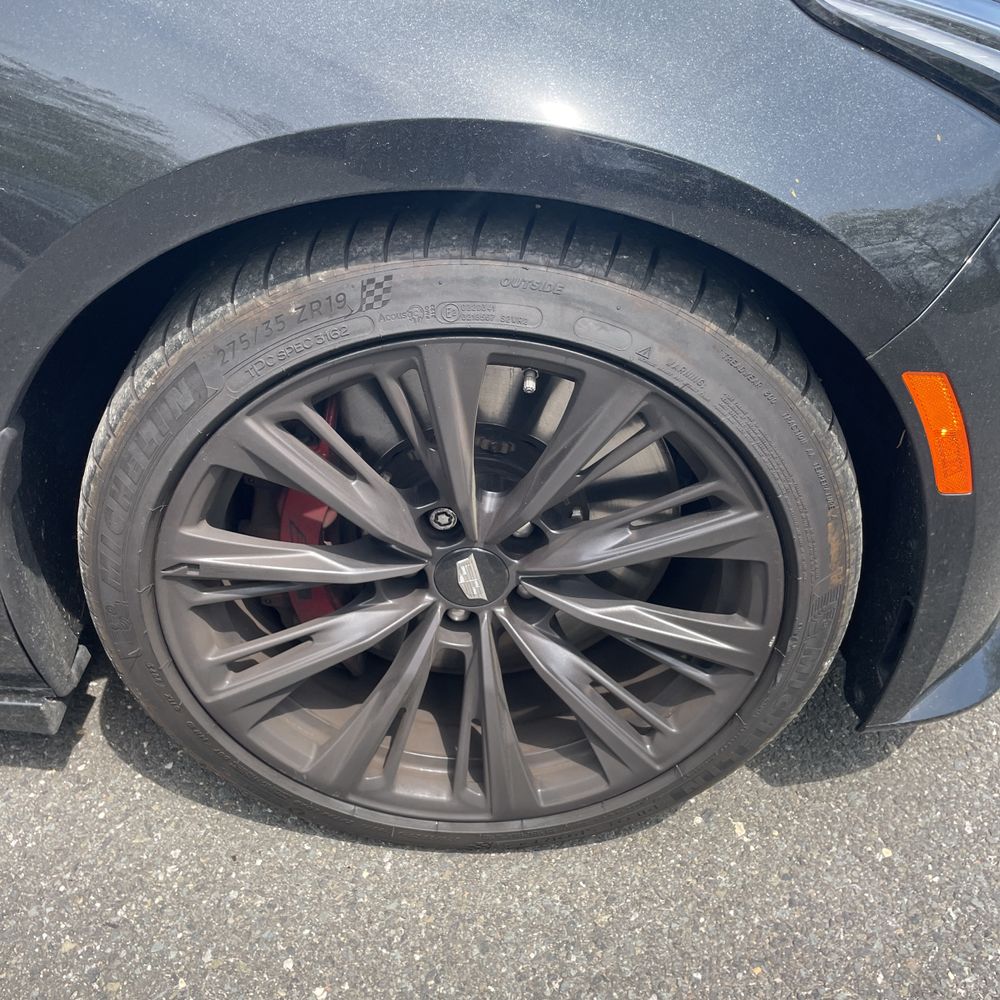 2024 Cadillac CT5-V Blackwing
