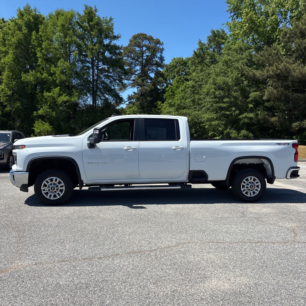 2025 Chevrolet Silverado 2500HD LT