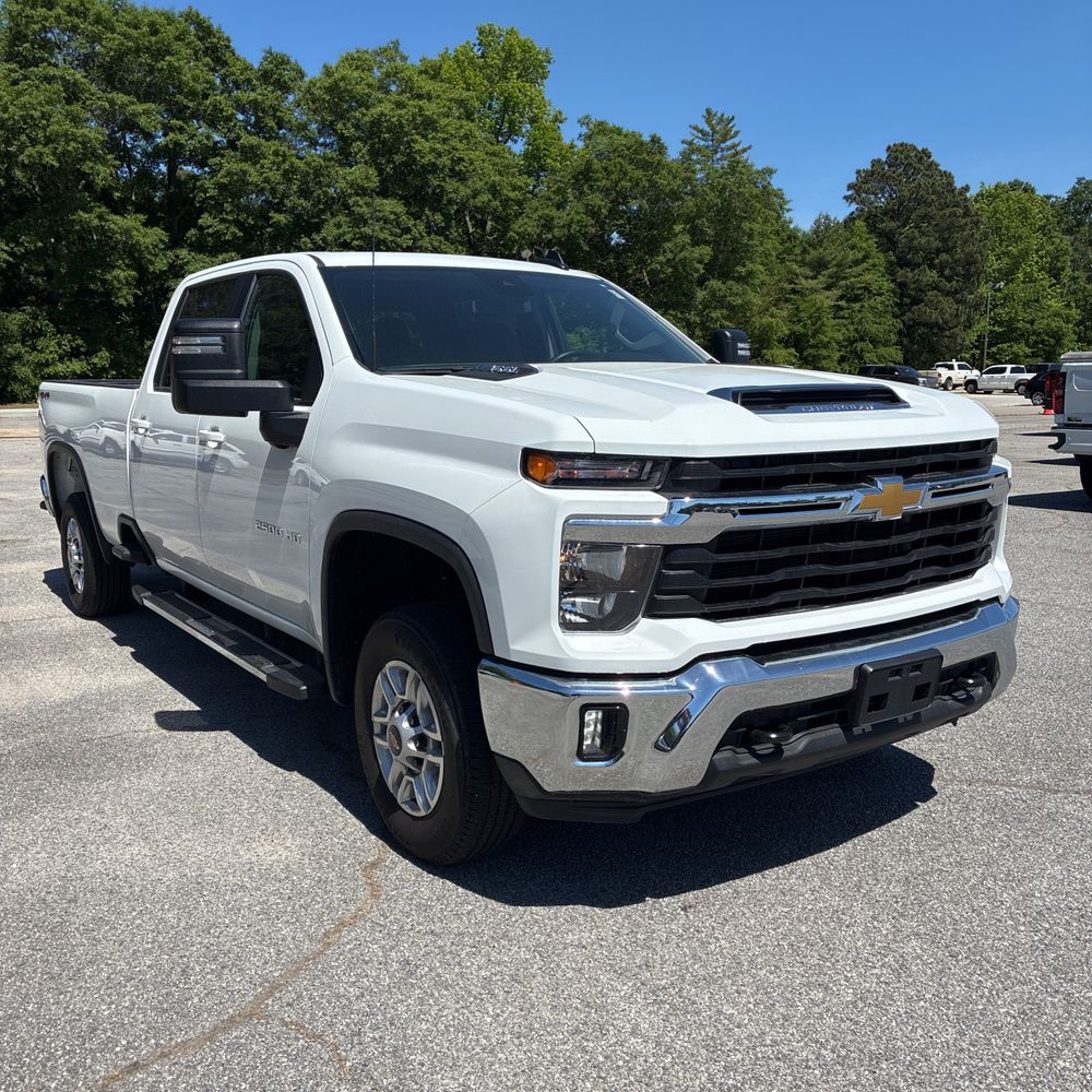 2025 Chevrolet Silverado 2500HD LT