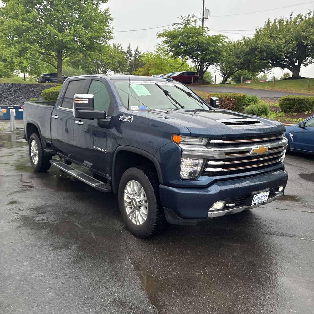 2022 Chevrolet Silverado 3500HD High Country