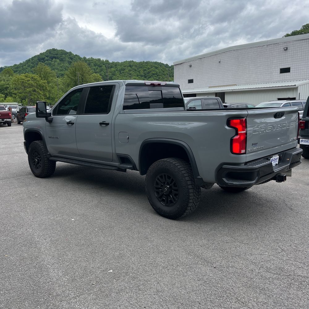 2024 Chevrolet Silverado 2500 ZR2