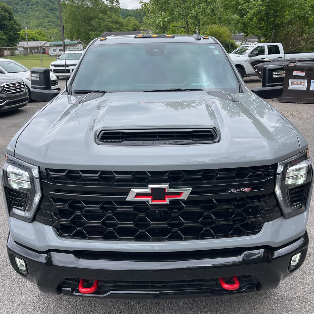 2024 Chevrolet Silverado 2500 ZR2
