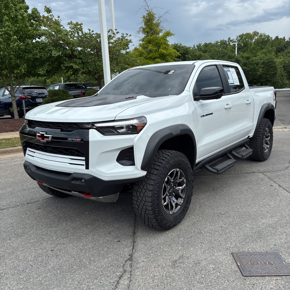 2025 Chevrolet Colorado ZR2