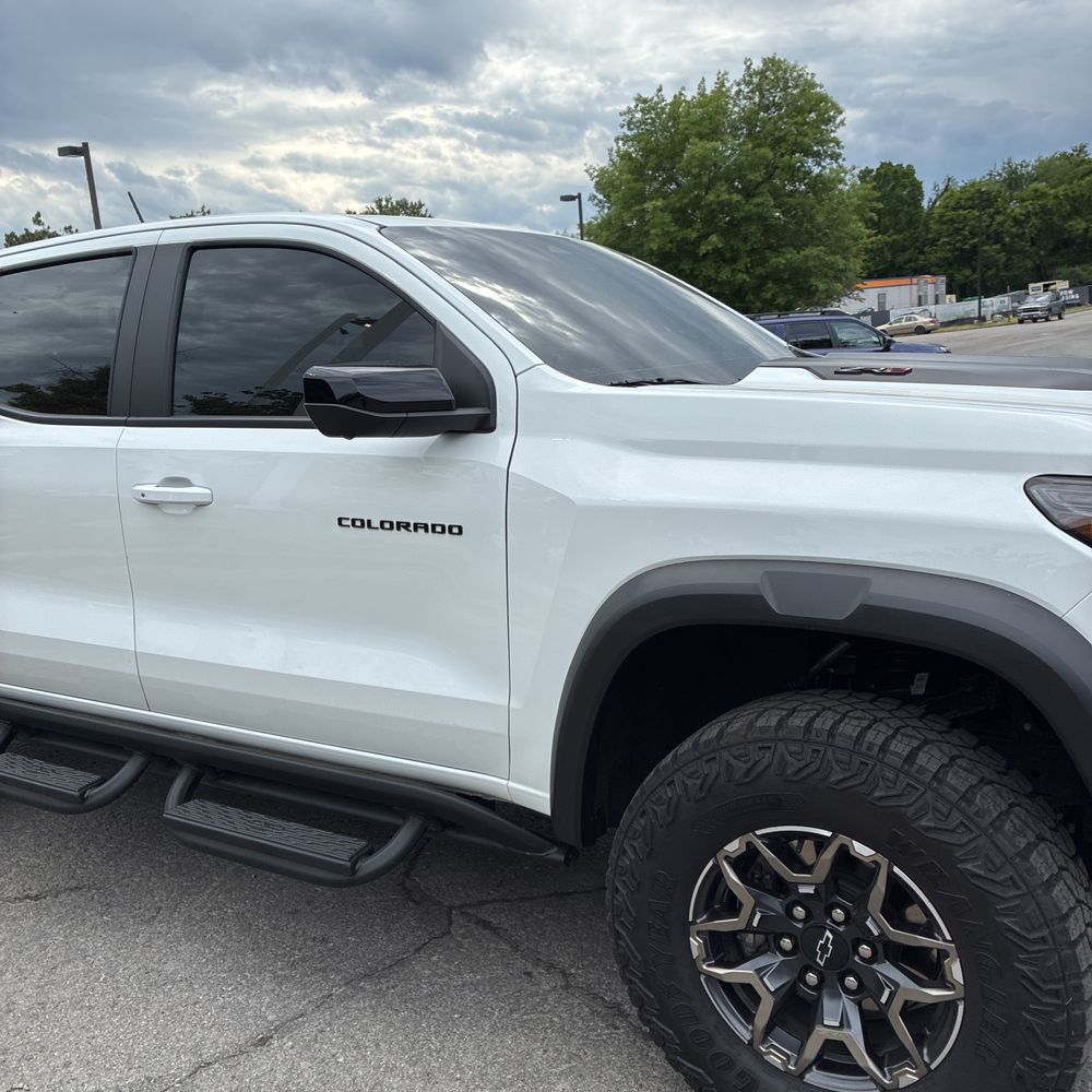2025 Chevrolet Colorado ZR2