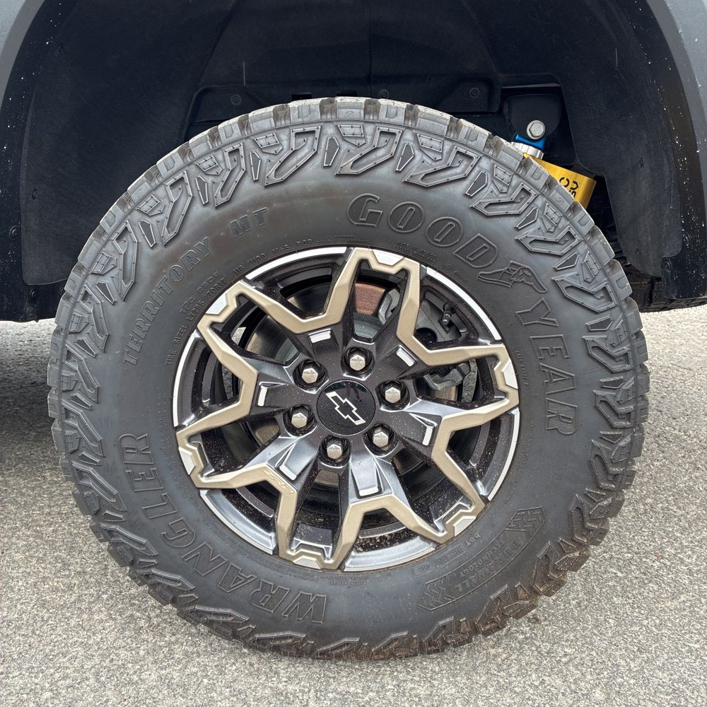 2025 Chevrolet Colorado ZR2