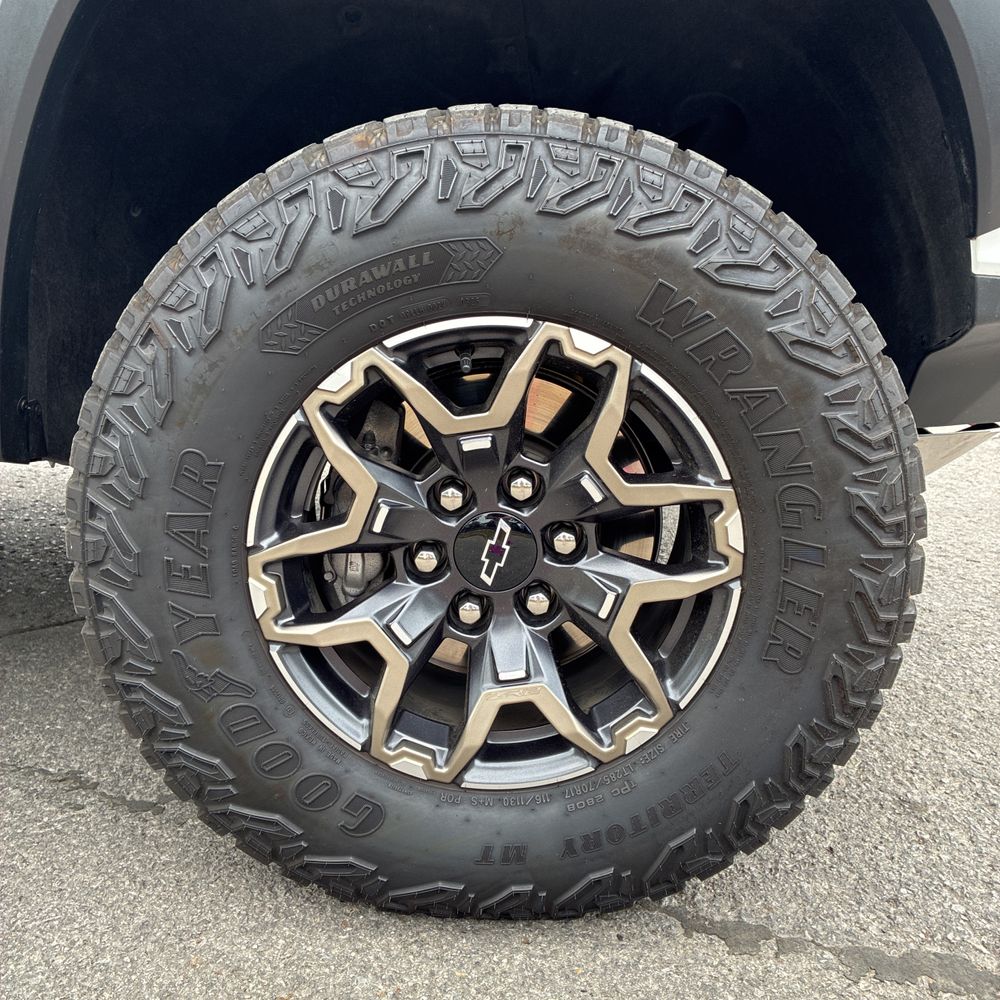 2025 Chevrolet Colorado ZR2