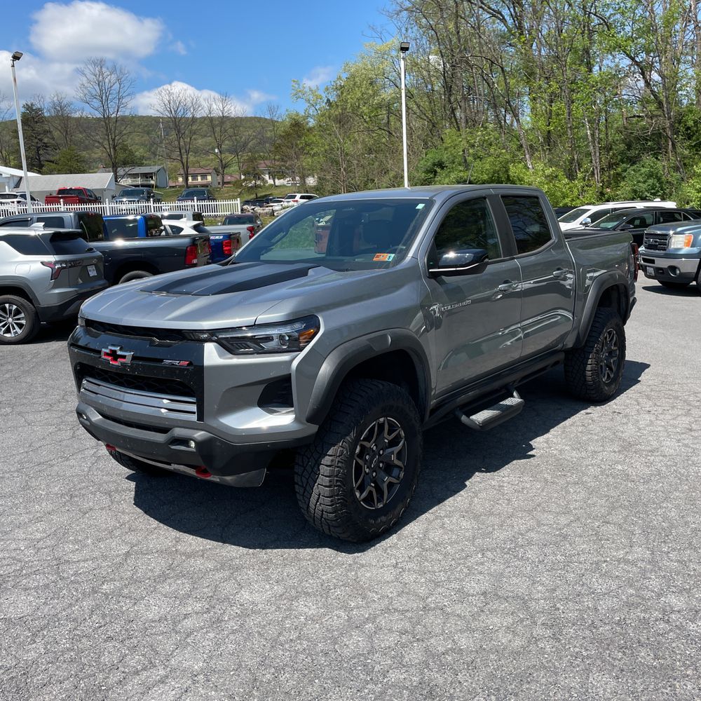 2025 Chevrolet Colorado ZR2