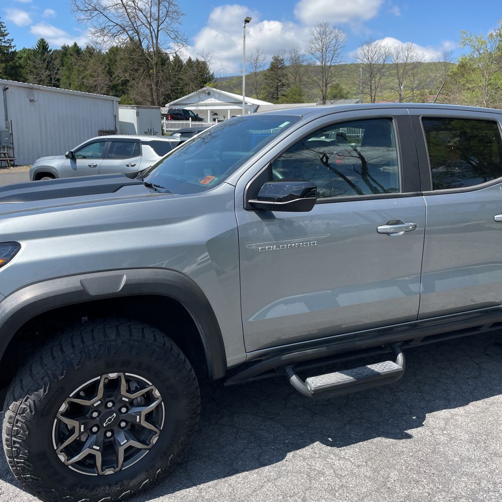 2025 Chevrolet Colorado ZR2