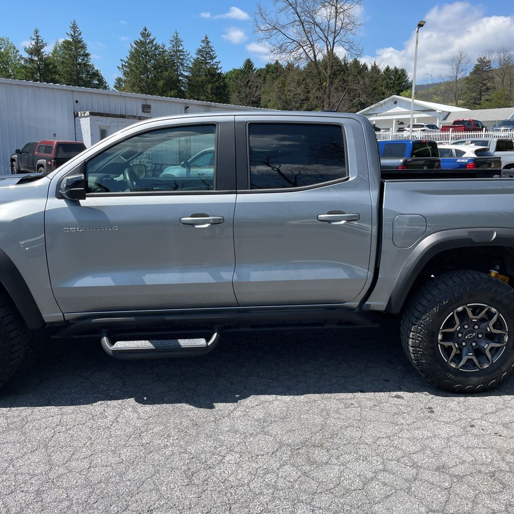 2025 Chevrolet Colorado ZR2