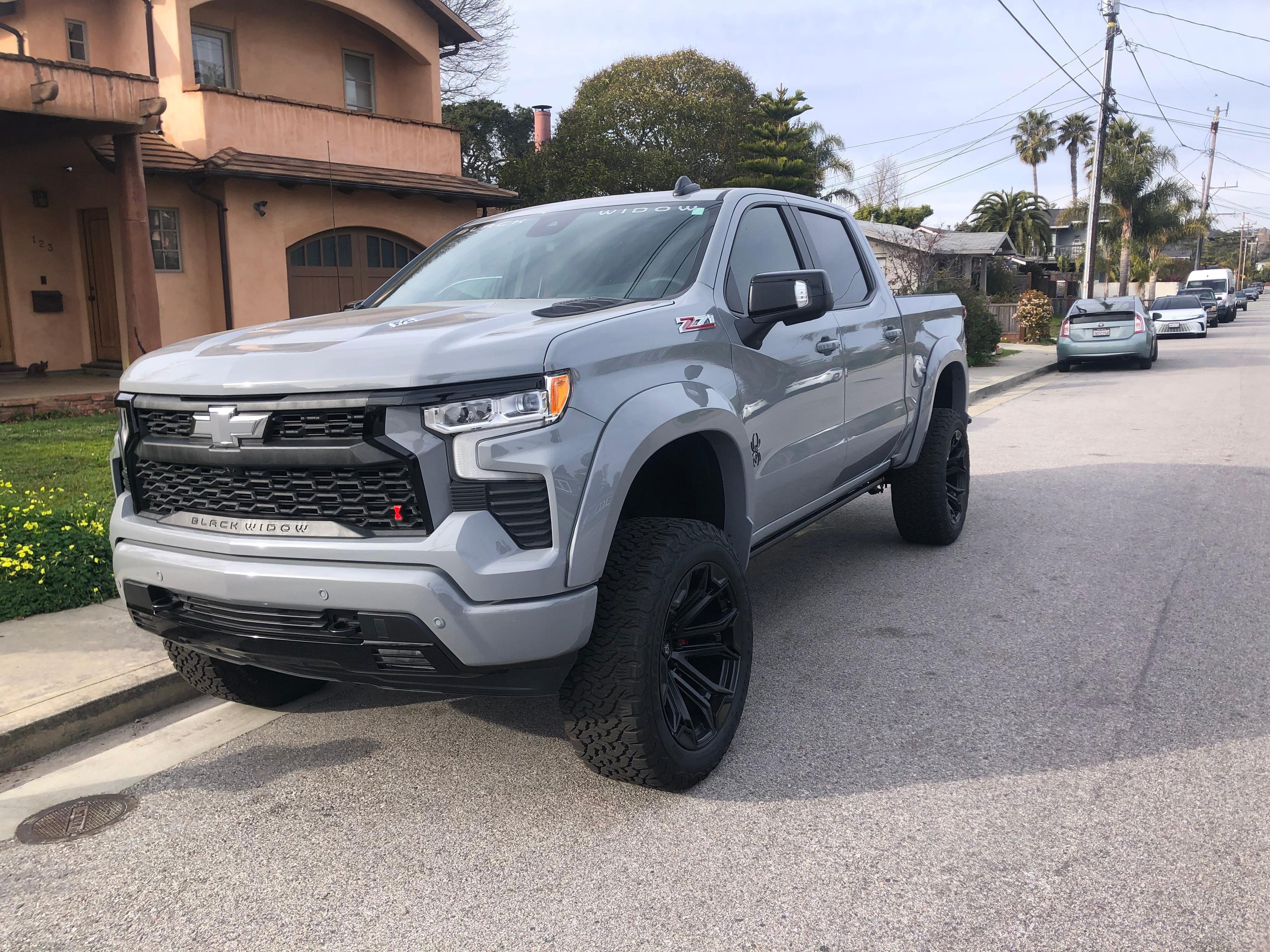 2024 Chevrolet Silverado 1500 RST Crew Cab Black Widow