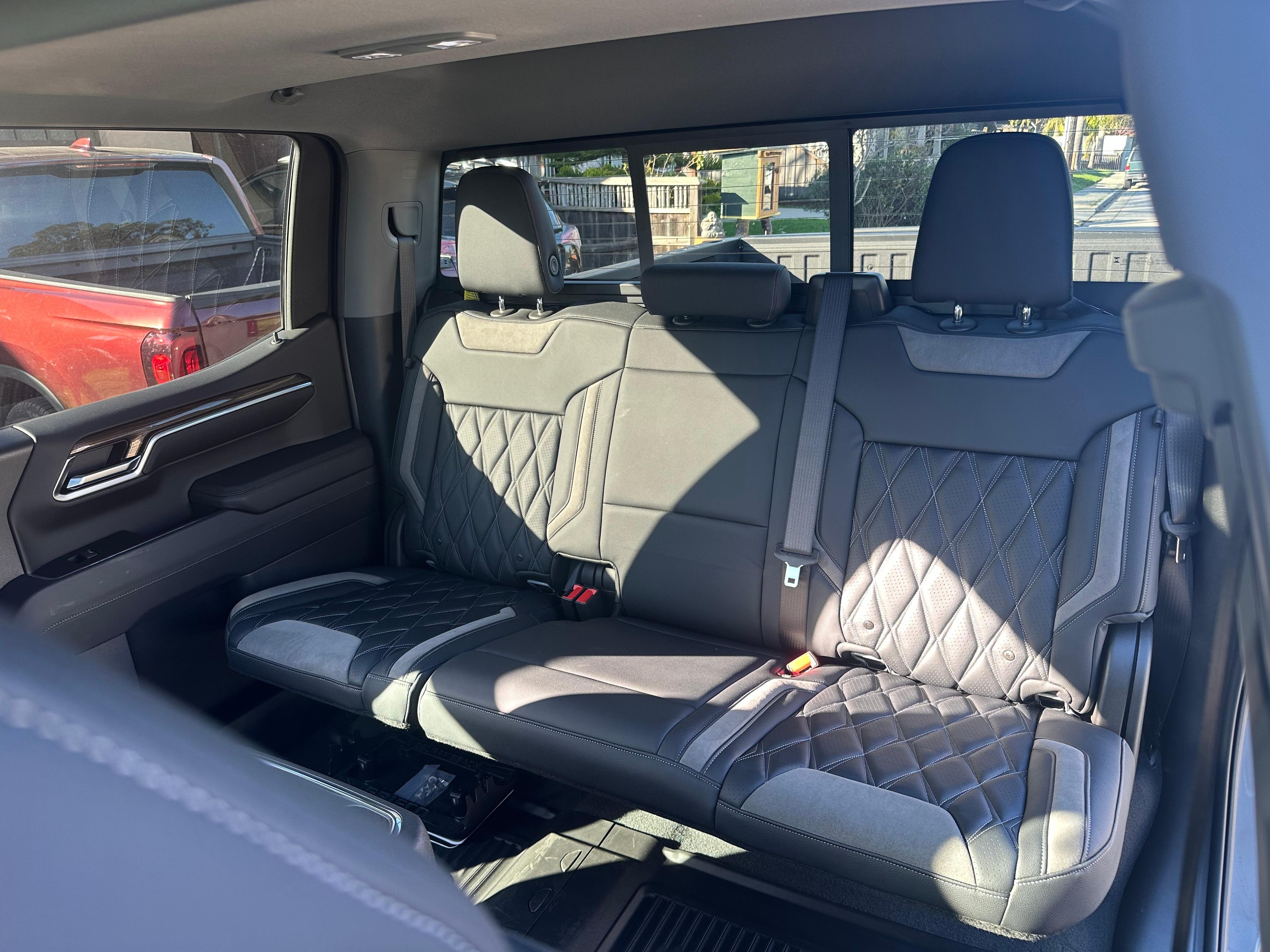 2024 Chevrolet Silverado 1500 RST Crew Cab Black Widow