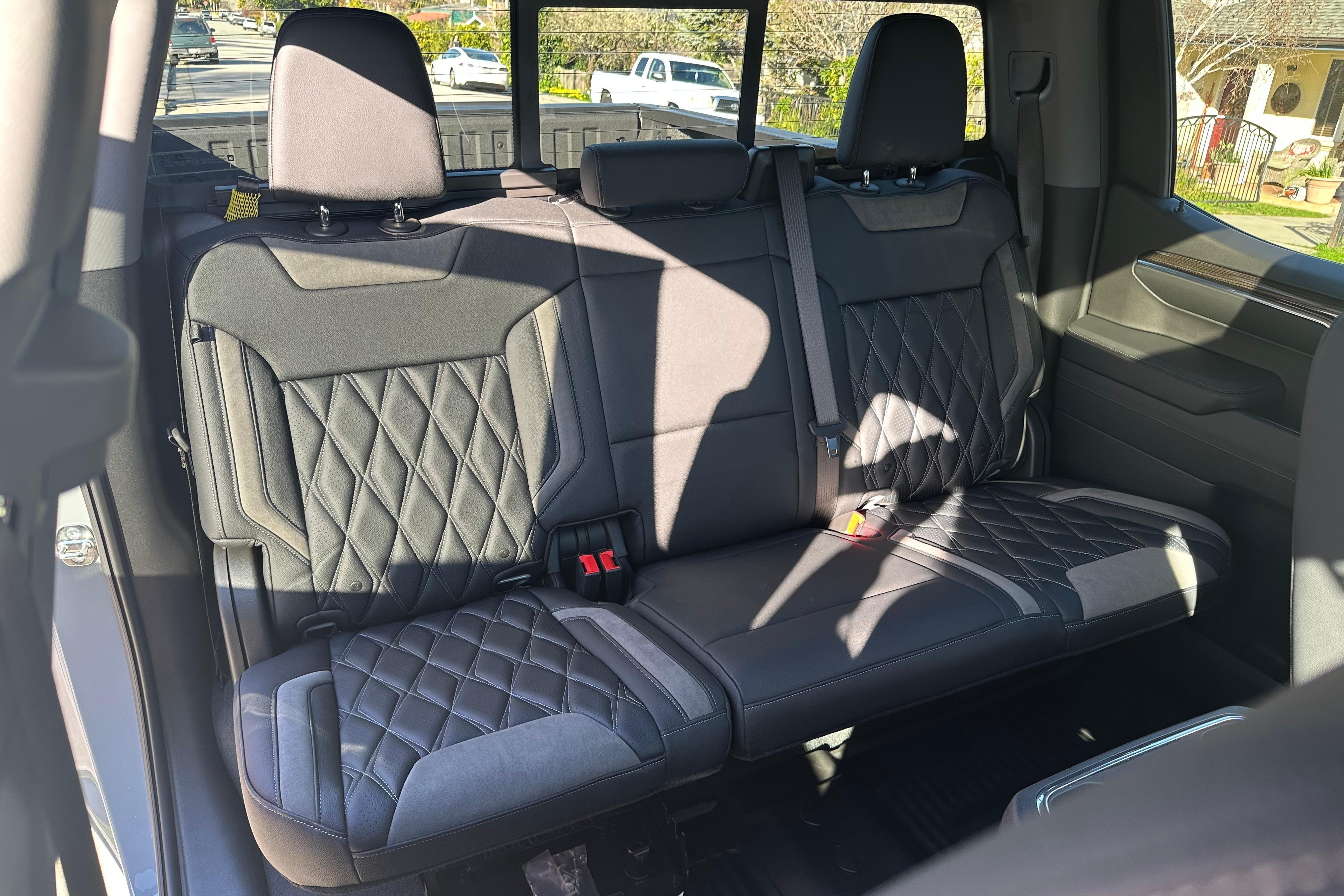 2024 Chevrolet Silverado 1500 RST Crew Cab Black Widow
