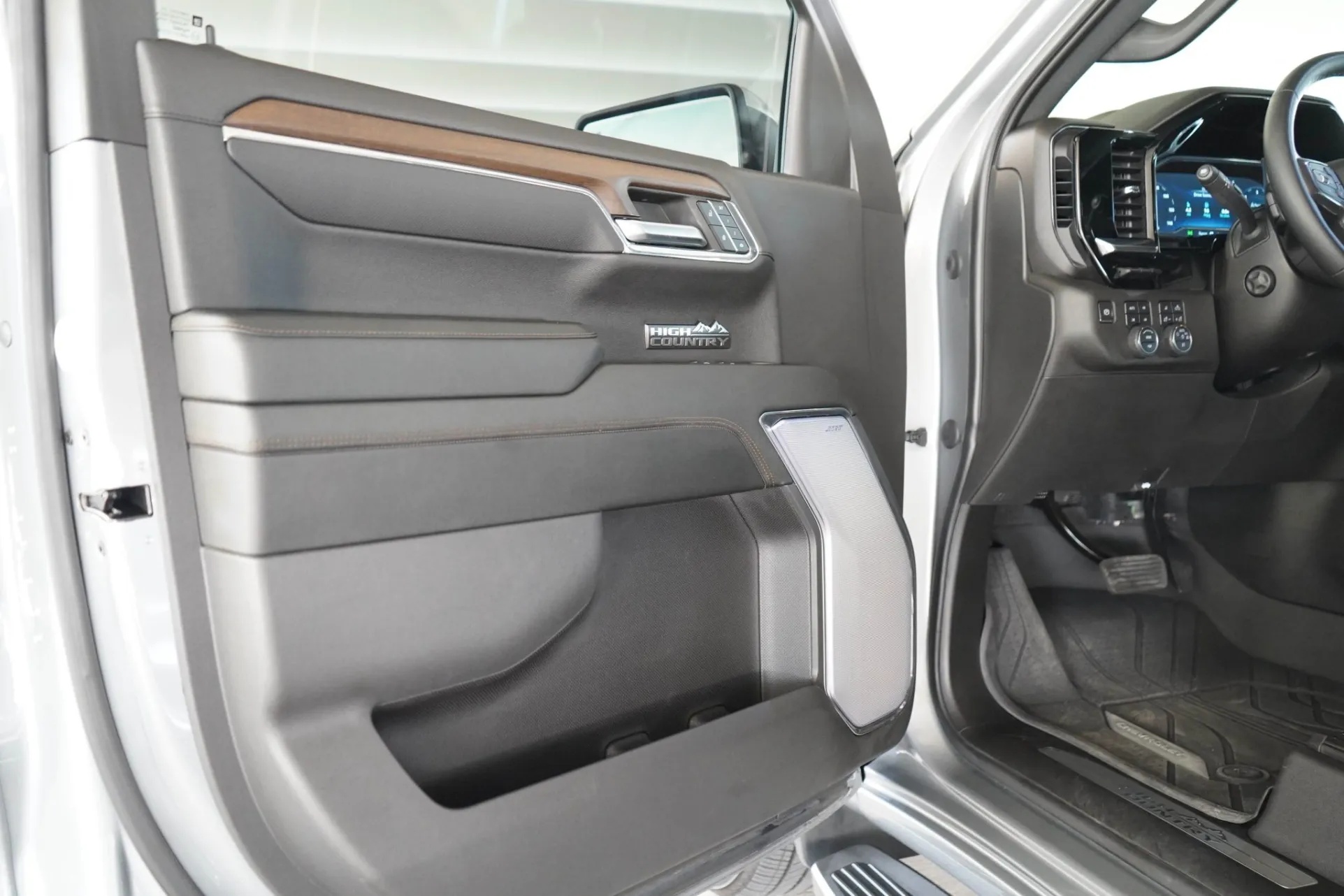 2024 Chevrolet Silverado 1500 High Country 4x4